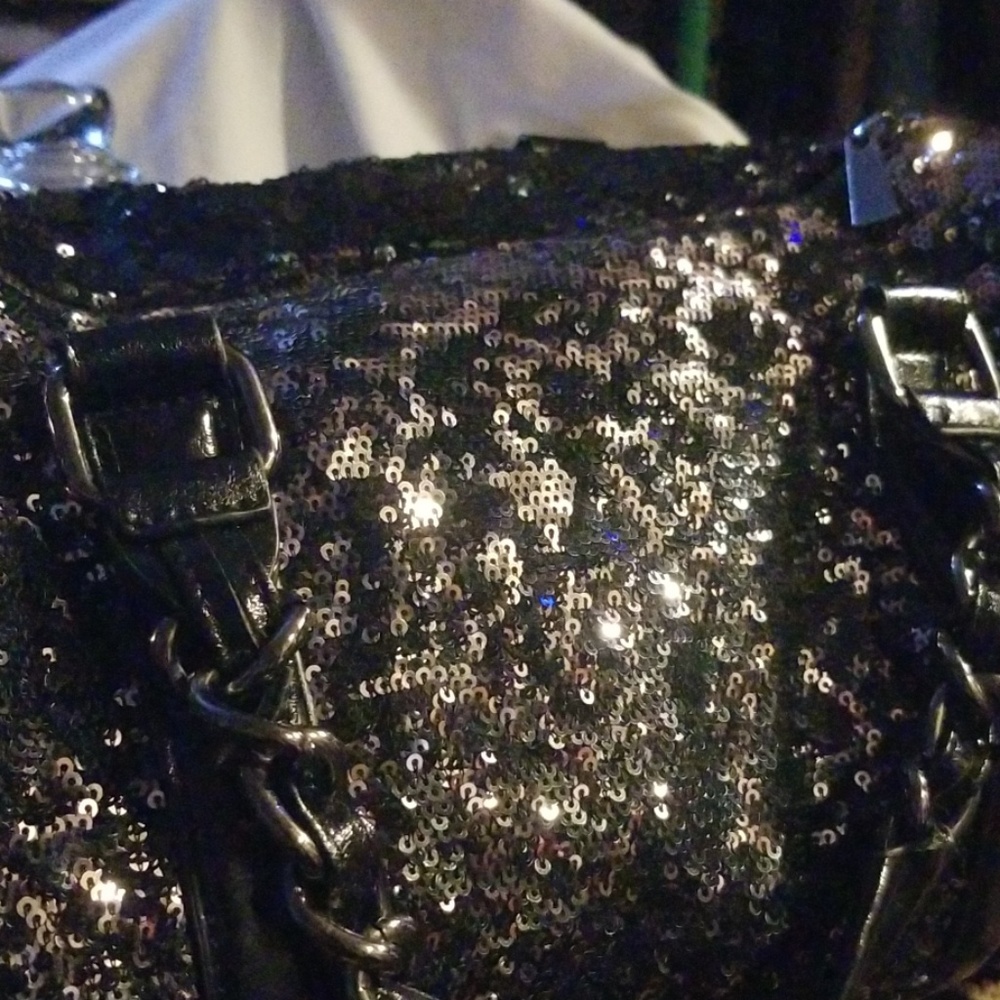 Pursd - Picture 2 of 3